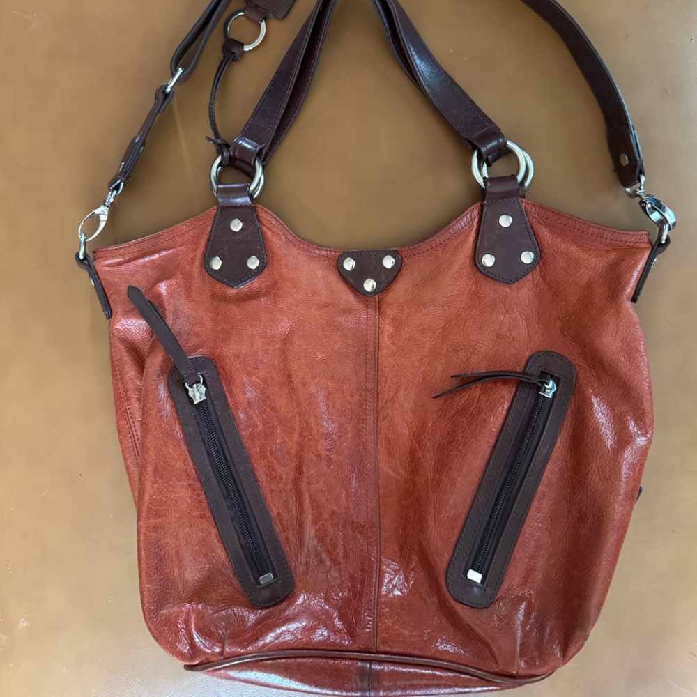 Perfect for Fall! Burnt Sienna Ellington Hobo